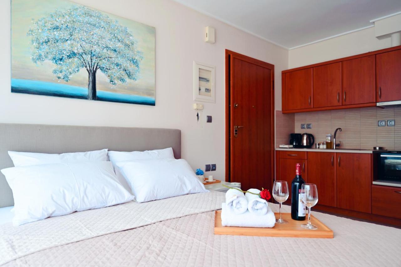New Times Seafront Hotel Apartments Melissi Melission ภายนอก รูปภาพ